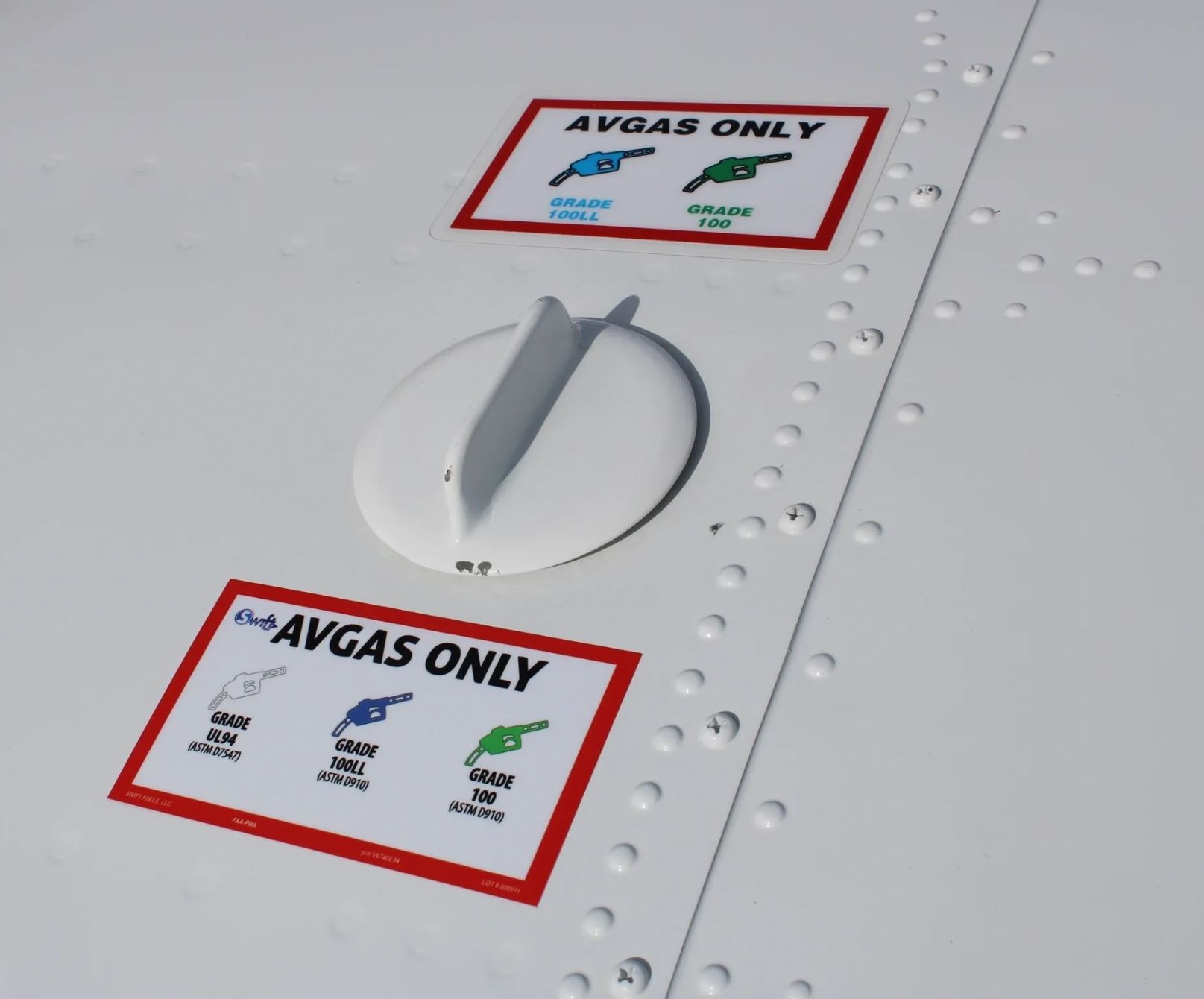 avgassticker